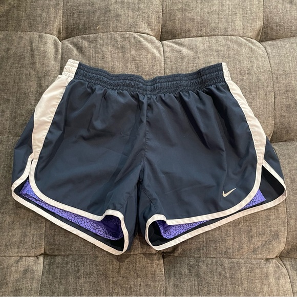 Nike Dri-fit Running Shorts Built-in Spandex - Picture 3 of 7